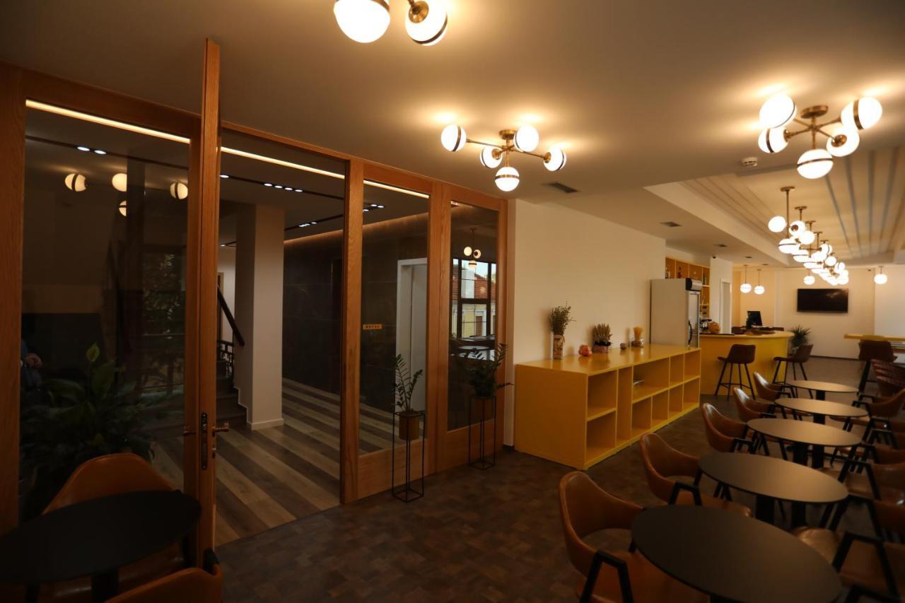 Elite Hotel Pogradec Exterior foto