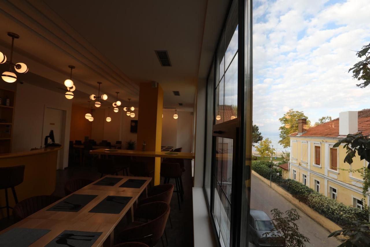 Elite Hotel Pogradec Exterior foto