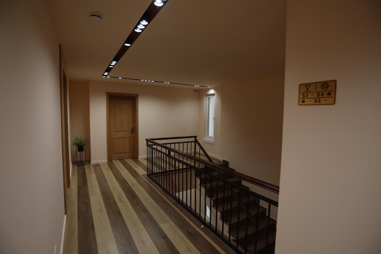 Elite Hotel Pogradec Exterior foto